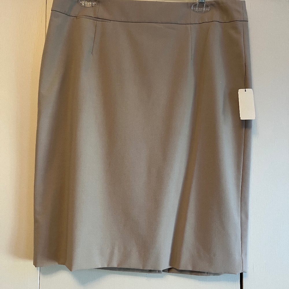Woman’s skirt